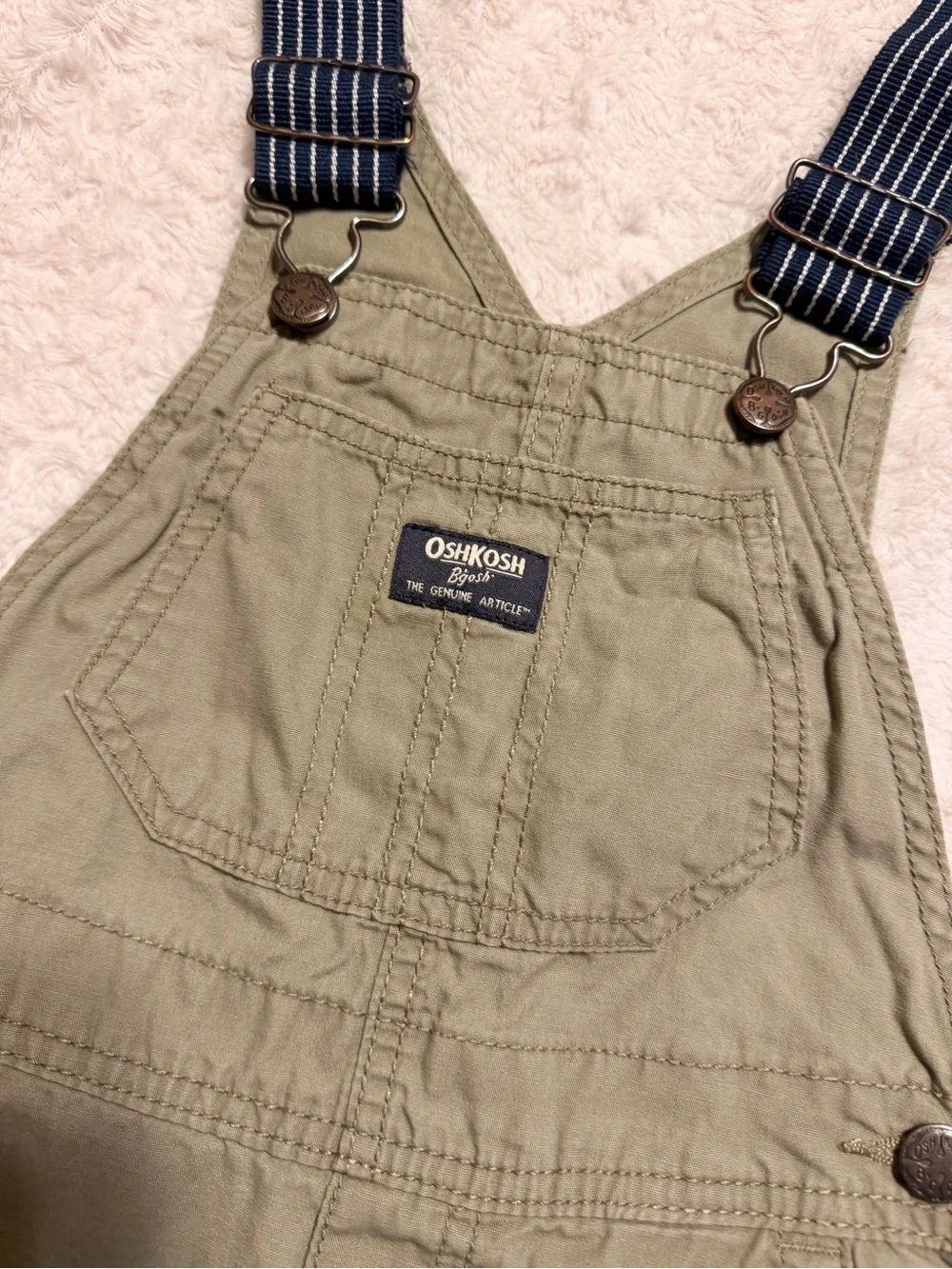 OshKosh B'gosh Olive Green Kids Overalls Shorts 5T